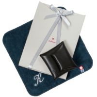 ギフトセット 選べるイニシャル!本革コインケース&イニシャルハンカチ ギフト 日本製 GS-A002